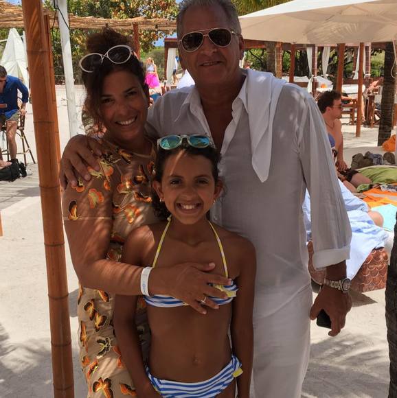 Profile Picture of Laura Padulo (@laurapadulo) on Poshmark