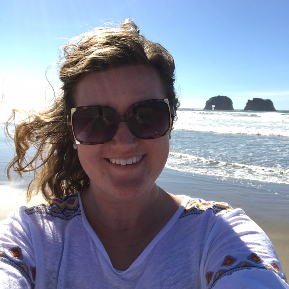 Profile Picture of Meghan Laffen (@mlaffen) on Poshmark