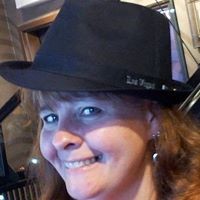 Profile Picture of Lisa Duff (@lisa-duff-10) on Quora