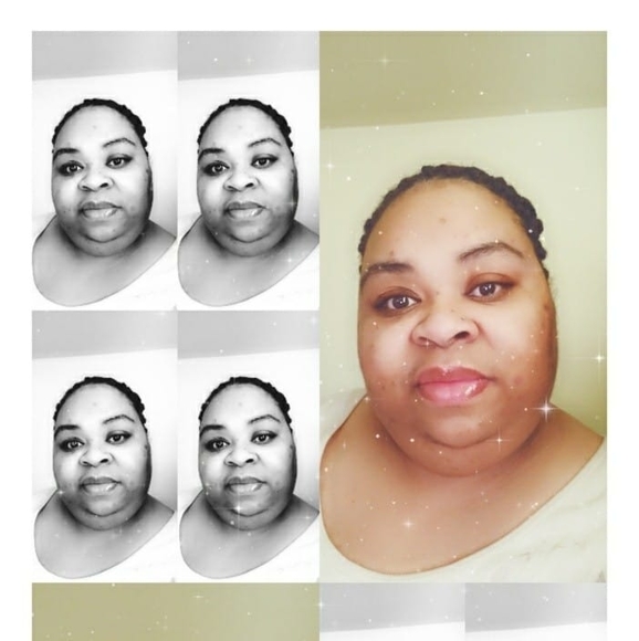 Profile Picture of Tyria Craig (@cutie2016) on Poshmark