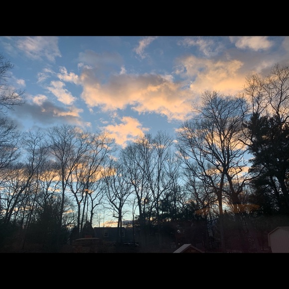 Profile Picture of Annamaria & graziella Pinello (@a_pinello) on Poshmark