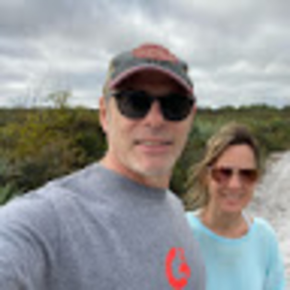 Profile Picture of Steve Hecht (@hecht007) on Poshmark