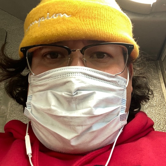 Profile Picture of Christopher Barba (@barbachris270) on Poshmark