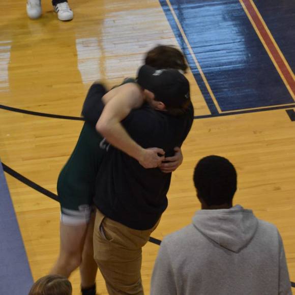 Profile Picture of Brady Hensley (@hensleyb2) on Poshmark