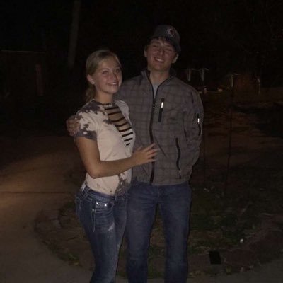 Profile Picture of Rachel Lemons (@Rachel_Elaaaine) on Twitter