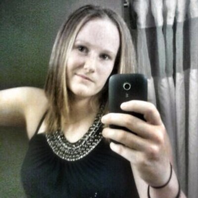 Profile Picture of Simone Quinn (@Simonequinn15) on Twitter