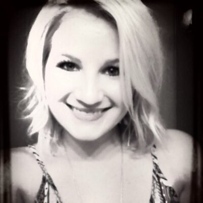 Profile Picture of Hannah Riggs (@hannahlriggs) on Twitter