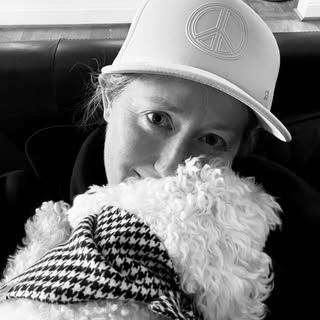 Profile Picture of whitney bender (@whitneybender) on Instagram