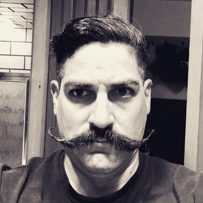 Profile Picture of Aaron Molina (@moeview) on Twitter