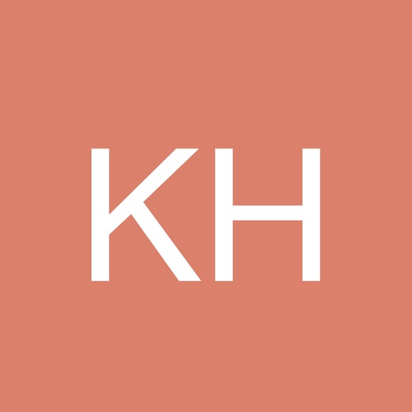 Profile Picture of Kylee Hunt (@kyleehunt) on Poshmark