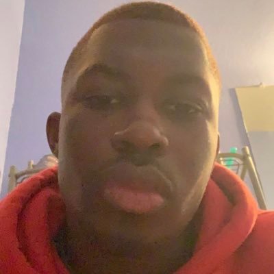 Profile Picture of Julius  🍫 (@JuliusJaubert98) on Twitter