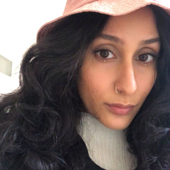 Profile Picture of Shahrnaz Javid (@shahrnaz) on Poshmark