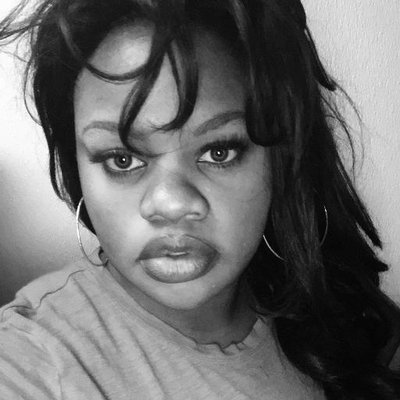 Profile Picture of Amber Hayes (@_FLAW3D_) on Twitter