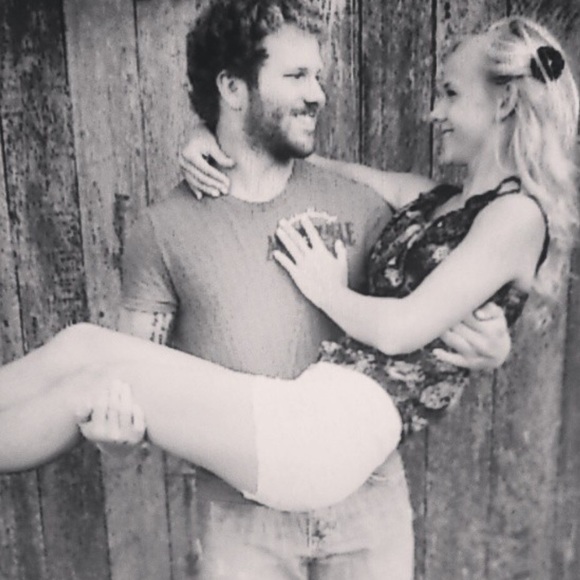 Profile Picture of Haley Peek (@haleypeek3) on Poshmark