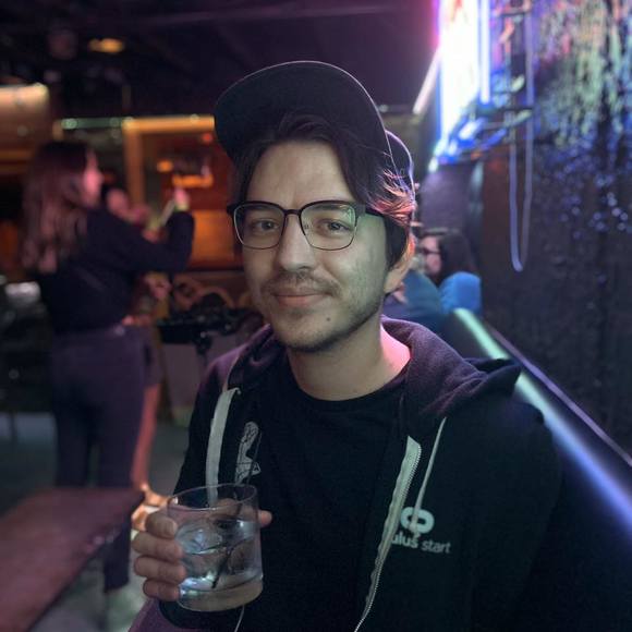 Profile Picture of Jeff Bull jr (@donutdude246) on Poshmark