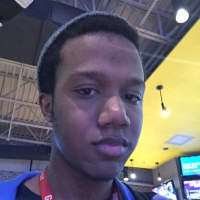 Profile Picture of Badger Comma Jared (@jkid1337) on Twitter