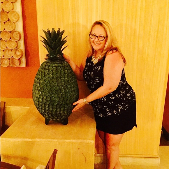 Profile Picture of Kimkimberly Rogero (@krogero) on Poshmark