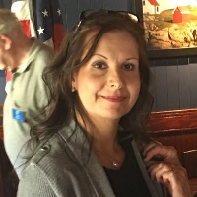 Profile Picture of Lupe Ruvalcaba (@lupebsw) on Twitter