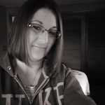 Profile Picture of Sara Nelson Ostrowski (@saranelsonostrowski) on Instagram