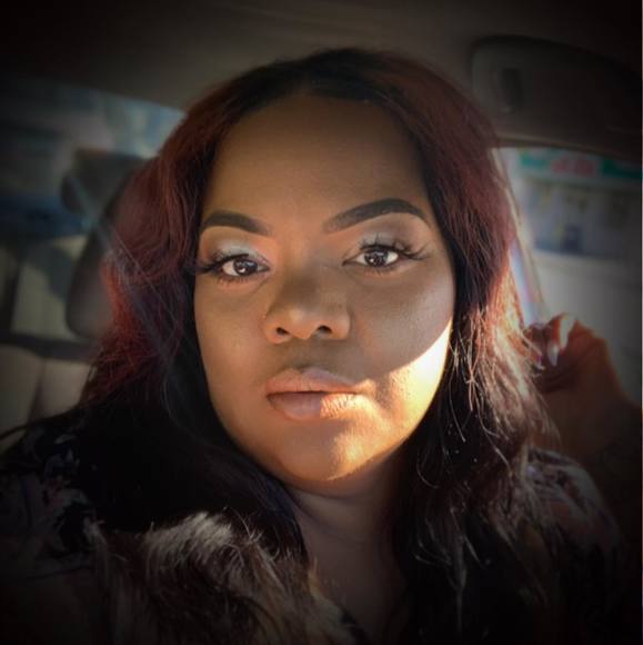 Profile Picture of Tatiana Washington (@virgogoddess33) on Poshmark