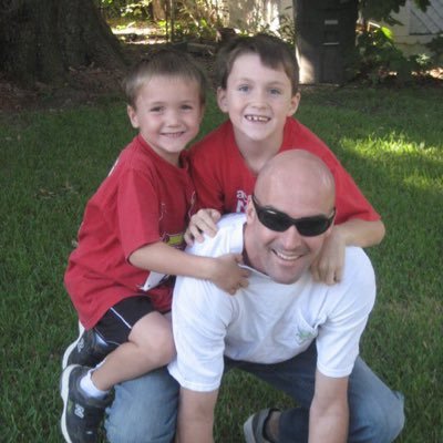 Profile Picture of Robert Bolling (@drrob35555) on Twitter