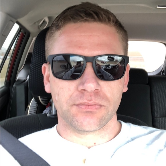 Profile Picture of Benjamin Phillips (@ben_phil) on Poshmark