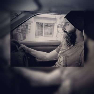 Profile Picture of Jaswinder Grewal (@g_jaswinder) on Twitter