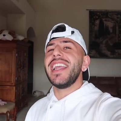 Profile Picture of Brawadis_fan_page_ (@Ivan83646965) on Twitter
