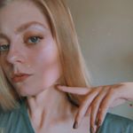 Profile Picture of Liza Vladychenkova ♡ (@amuneta) on Instagram