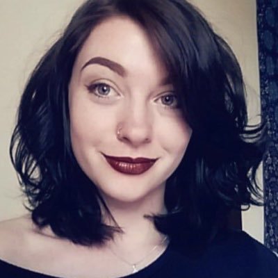 Profile Picture of Meg Watts (@DarcyStrangways) on Twitter