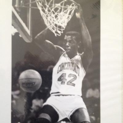 Profile Picture of Keith Starks (@bearcats422002) on Twitter