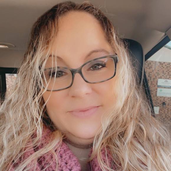 Profile Picture of Melissa Dupont (@angelmomx3) on Poshmark