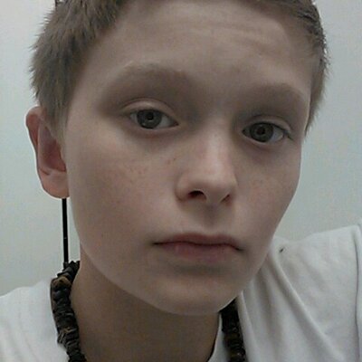 Profile Picture of Tyler Crone (@xTyLeR_CrOnEx) on Twitter