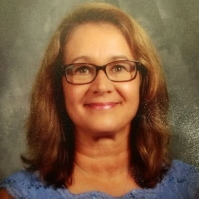 Profile Picture of Lisa D. Bauer (@HendryRRunners) on Twitter