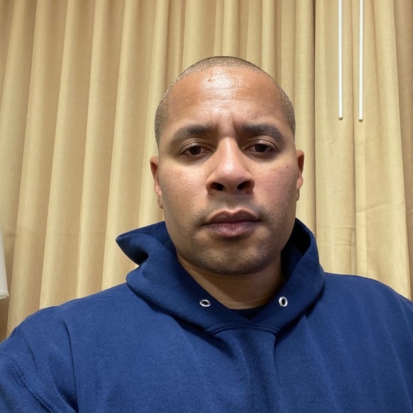 Profile Picture of Terry Clark (@clarktl82) on Poshmark