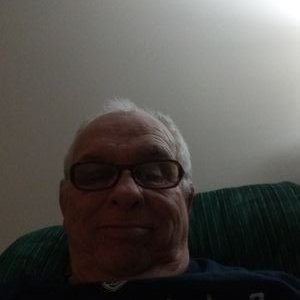 Profile Picture of Larry Skinner (@LarrySk00111235) on Twitter