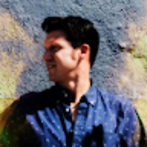 Profile Picture of Andrew Fierro #totalrecal80 (@tontherun) on Poshmark