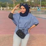 Profile Picture of 𝓝𝓪𝔃𝓻𝓮𝓷 𝓙𝓪𝓼𝓵𝓲𝓷𝓪 𝓫𝓽 𝓜𝓸𝓱𝓭 𝓝𝓸𝓻𝓲𝔃𝓪𝓷 (@yen.kecikk) on Instagram