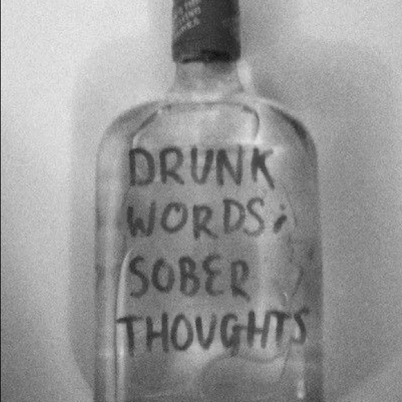 Profile Picture of Mckayla Harrison (@mckaylaharrison) on Poshmark