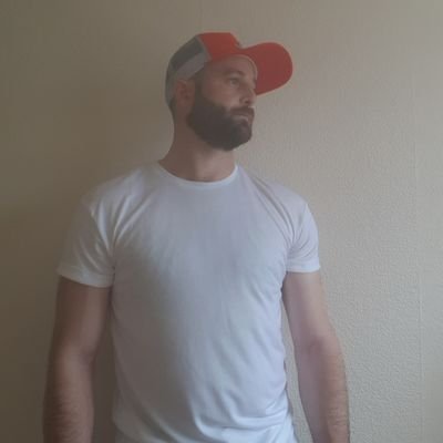 Profile Picture of Alex Osborn (@spanishalex85) on Twitter