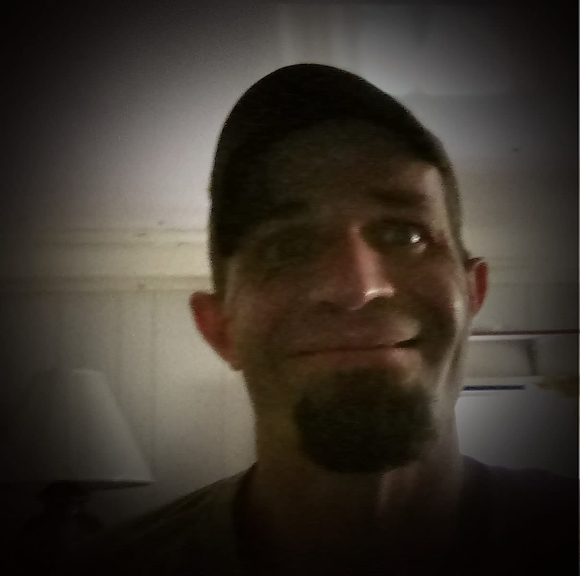 Profile Picture of Matthew Rogers (@matthewroger640) on Poshmark