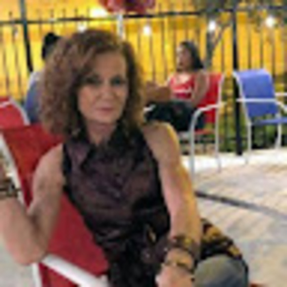 Profile Picture of Chris Smarsh (@chrissmarsh39) on Poshmark