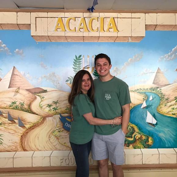 Profile Picture of Dillon Mcnulty (@dmcnulty97) on Poshmark