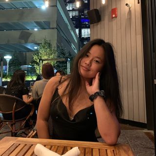 Profile Picture of sarah jung (@sarahyjung) on Instagram