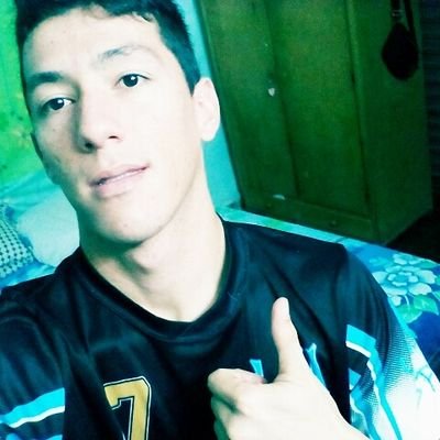 Profile Picture of Edgar Ayala (@edgarayala192) on Twitter