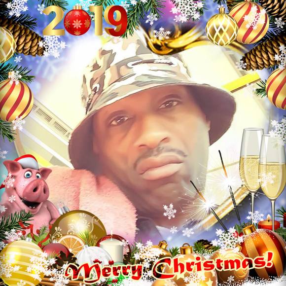 Profile Picture of Kenneth Sutton (@kenmoresutton) on Poshmark