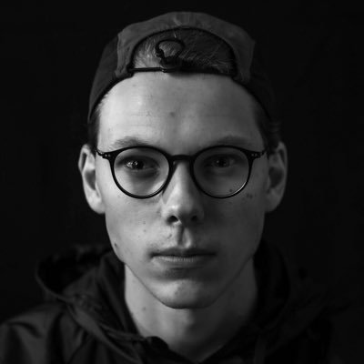 Profile Picture of Richard H. Wacker (@RichardWaqer) on Twitter