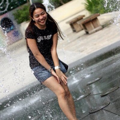 Profile Picture of Roxanne De Silva (@XannedeSilva) on Twitter