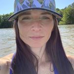 Profile Picture of April Walsh (@aprilwalsh) on Instagram