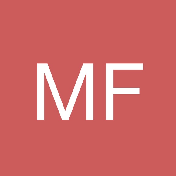 Profile Picture of Mary Fajt (@mfajt) on Poshmark